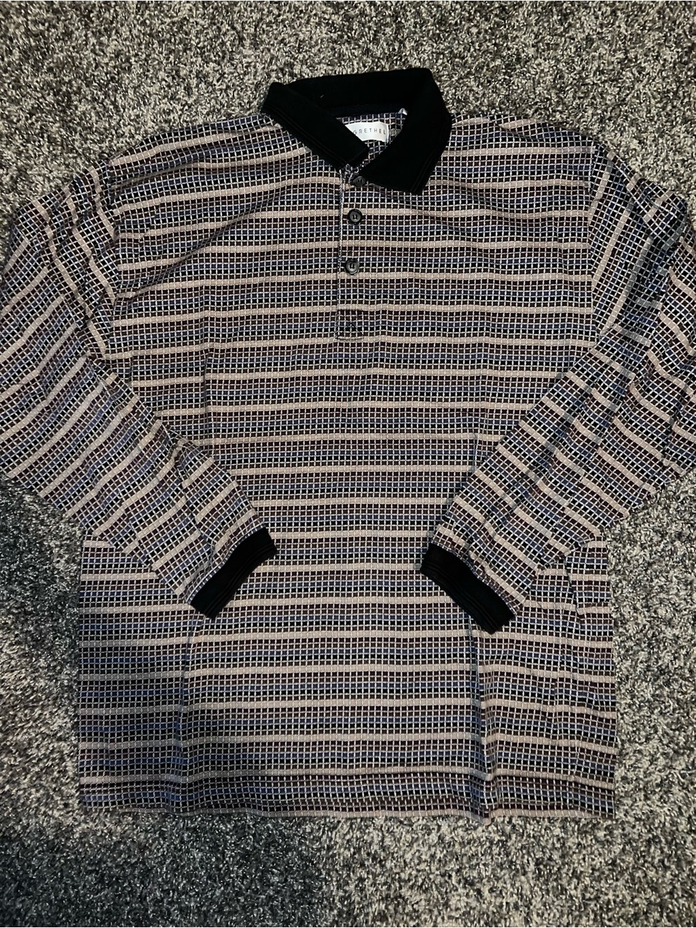 Men's Long-Sleeve Patterned Polo in Black and Gray